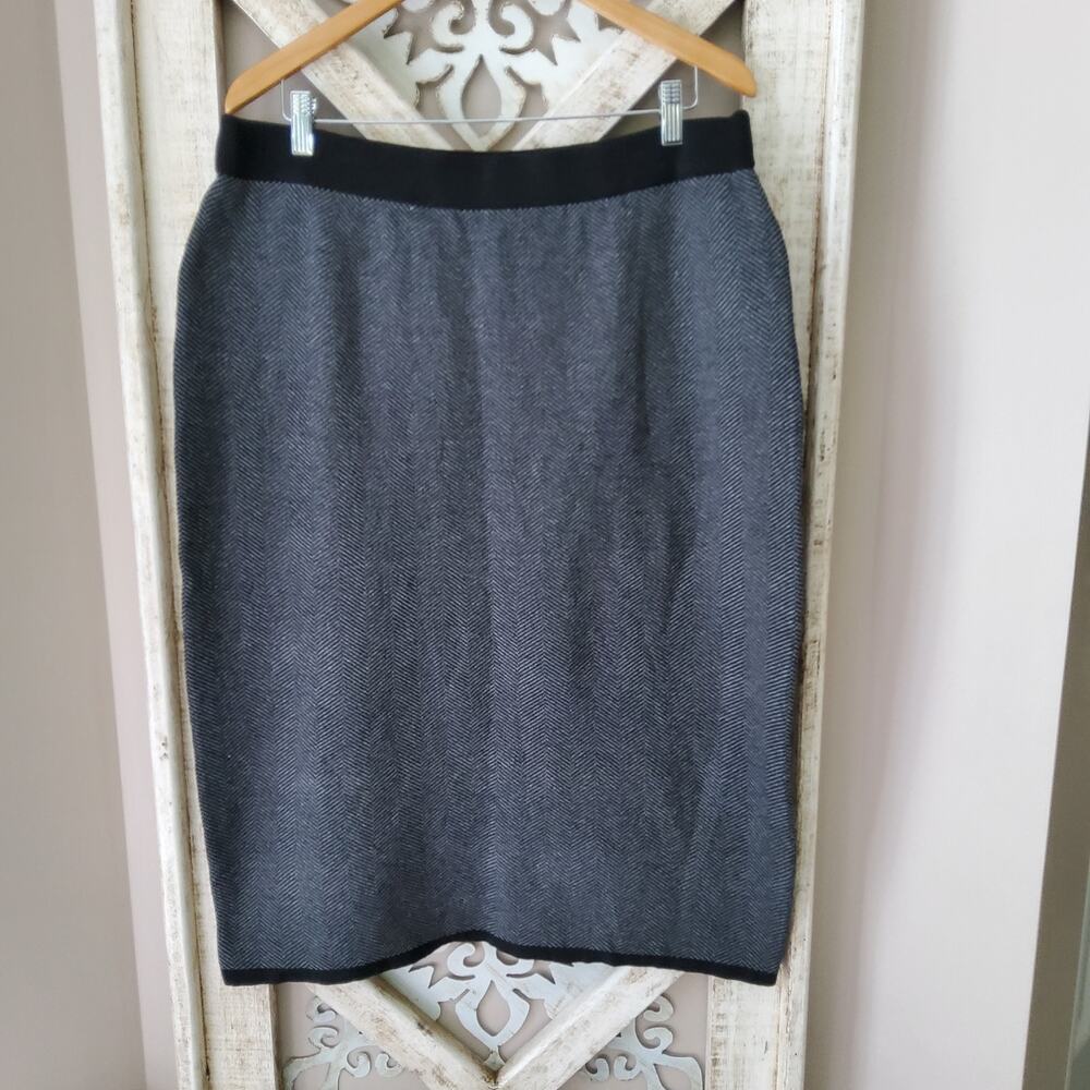 Ninety Women's Plus Pull on Elastic Waist Stretch Knit Midi Skirt Herringbone